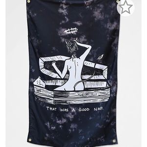 MELODIE GOOD NAP FLAG/BANNER